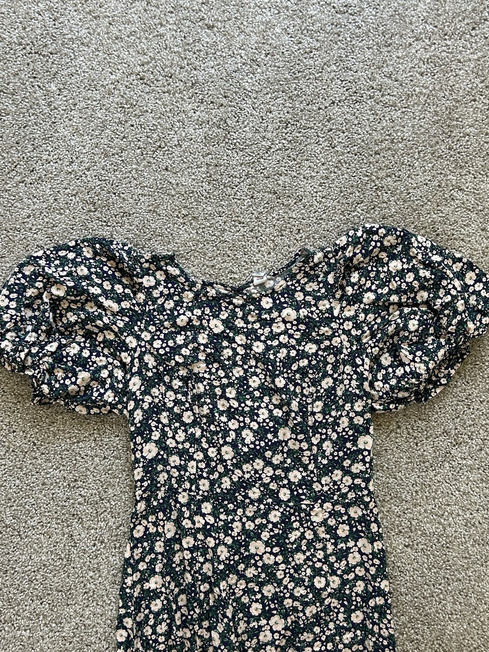 floral puff sleeve maxi dress - Picture 4 of 9